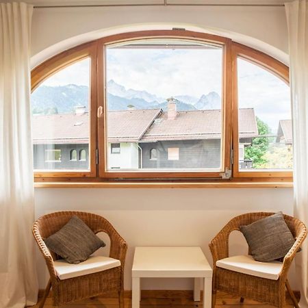 Fewo Im Blauen Haus Dg Garmisch-Partenkirchen Exterior photo